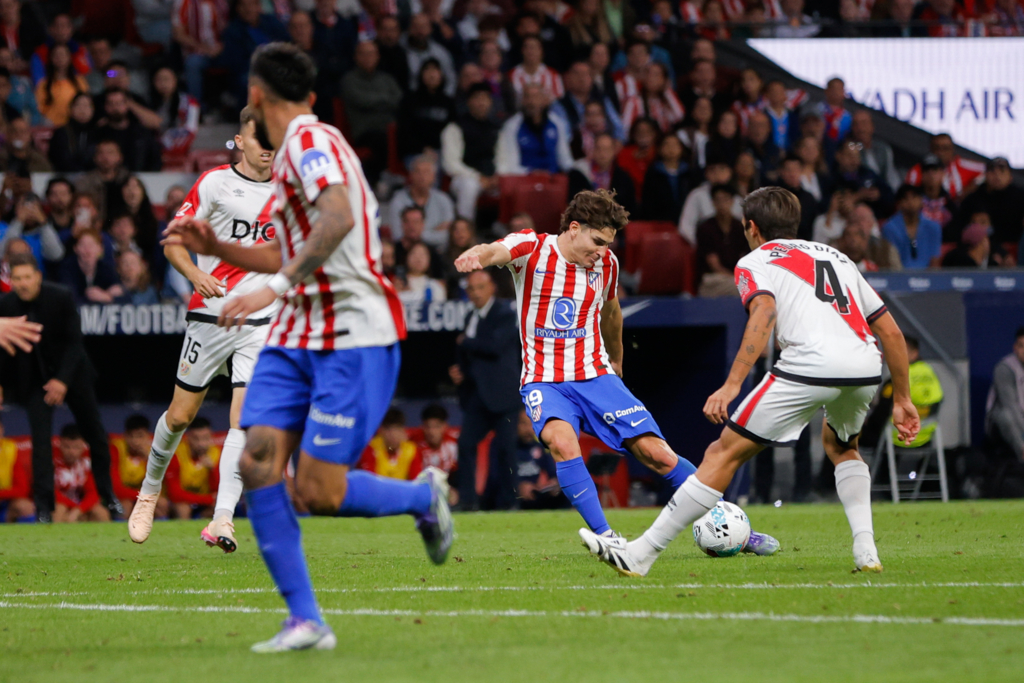 Meci nebun în Spania între Atletico Madrid și Rayo Vallecano. Ce a făcut internaționalul român