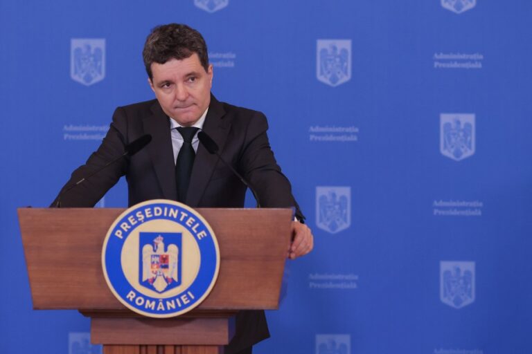 nicusor dan in incurcatura