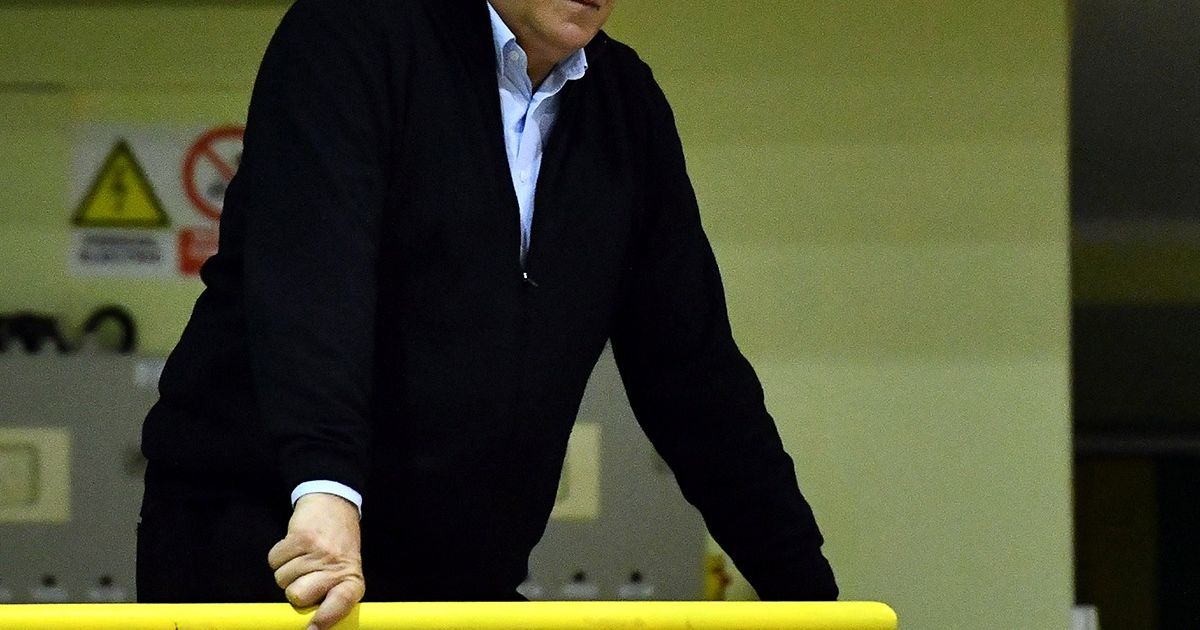 „Conflict cu federația”. Vasile Stângă explică plecarea lui Pera de la naționala de handbal: „Am auzit că domnul Din s-a supărat rău”