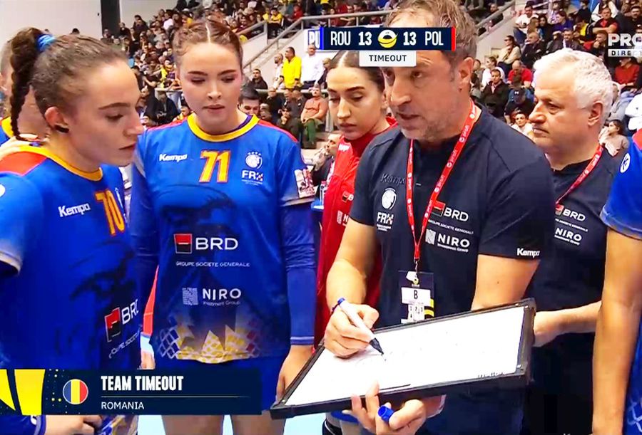 România bate clar Polonia și devine mare favorită la Final Four-ul din EHF Euro Cup » Euforie totală cu peste 4.000 de suporteri la Craiova