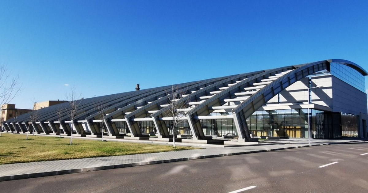 Guvernul a suplimentat bugetul Ministerului Educaţiei şi Cercetării pentru continurea proiectului „Laserul de la Măgurele”