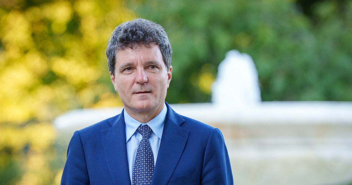 Nicușor Dan prezintă dosarul alegerilor prezidențiale din 2024 oficialilor europeni, la Copenhaga