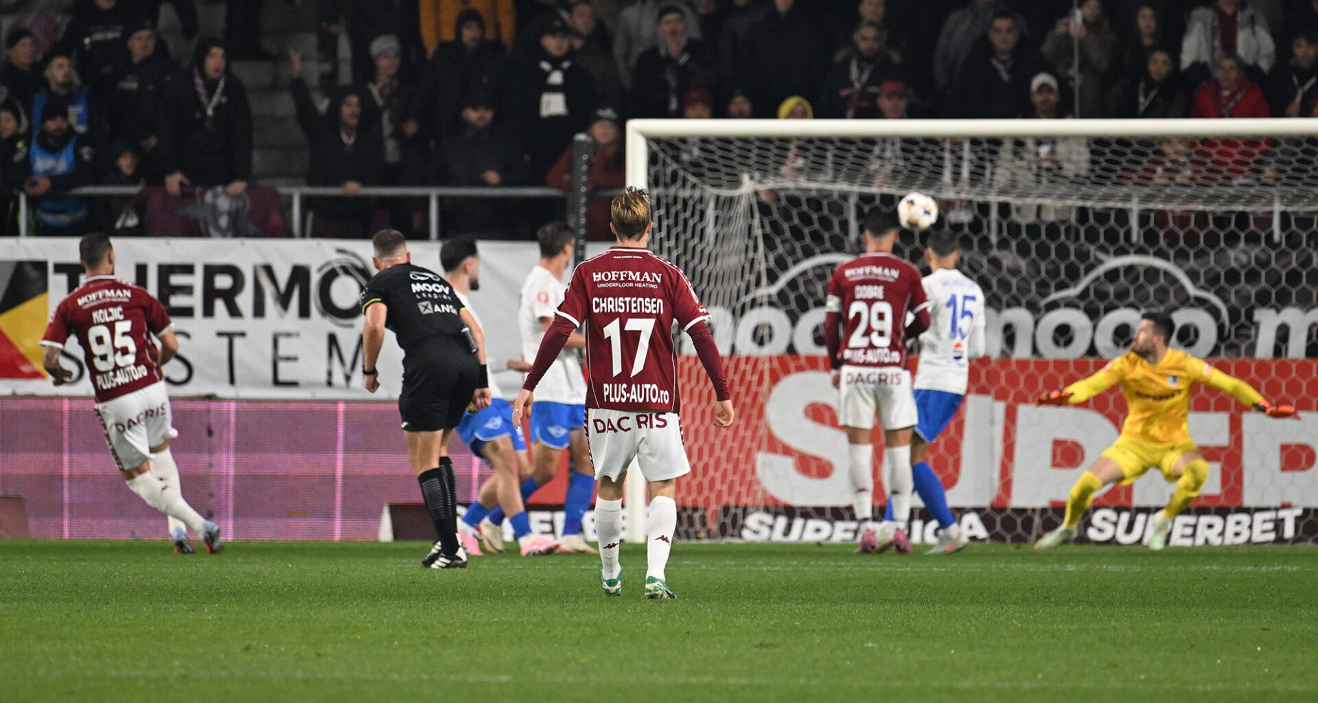 Rapid București - Farul Constanța 3-1, în etapa 12 din Superliga