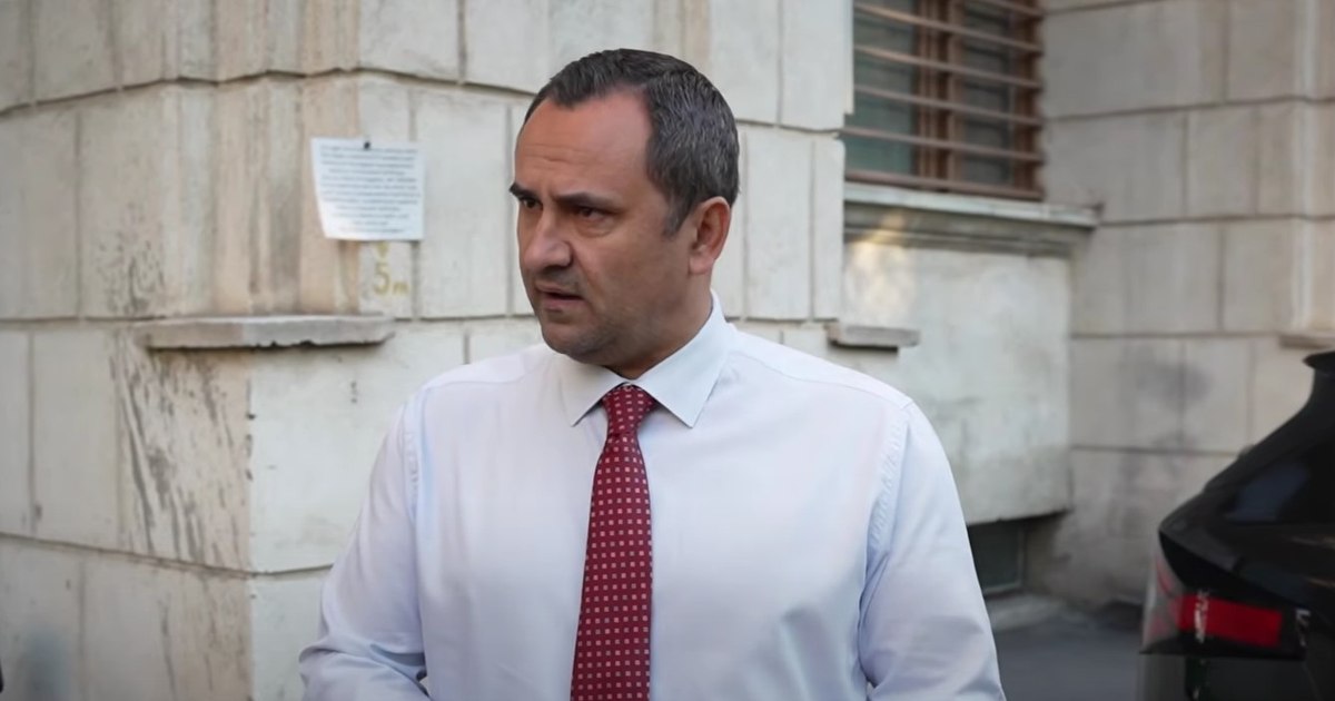 Președintele ANAF: „Nu avem indicii că soții Iohannis ar vrea să achite sumele datorate”. Politolog: Mizerabil!