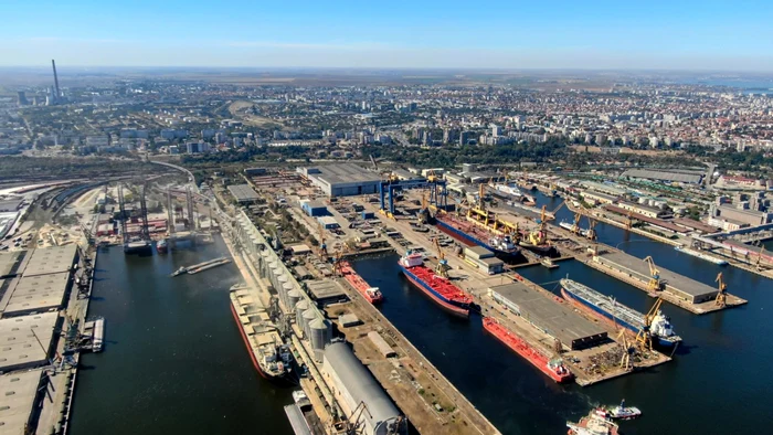 Anul trecut, DNA a făcut percheziţii de amploare în Portul Constanţa. FOTO: arhivă