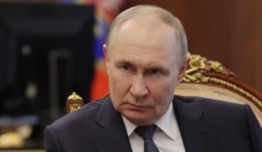 Putin a împlinit marți 73 de ani. De ziua lui a convocat Consiliul rus de Securitate şi are programate apeluri telefonice cu lideri străini