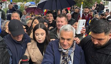 Călin Georgescu comparat de preotul din Buftea cu „Sfântul Cleopa”. Slujitorul bisericii a tras clopotele pentru fostul candidat la prezidențiale