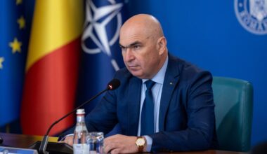 Premierul Bolojan nu-și schimbă părerea despre reducerea numărului de parlamentari: „E o formă de respect pentru electorat”