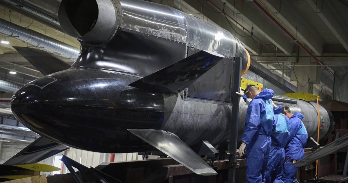 Zelenski anunță succese semnificative ale loviturilor ucrainene pe teritoriul Rusiei. Drona Flamingo și racheta Neptun, folosite în tandem