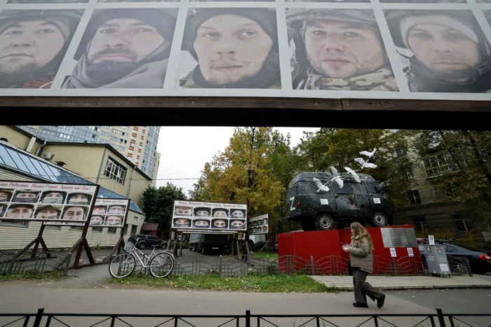 Portrete ale soldaților ruși la Sankt Petersburg FOTO EPA-EFE