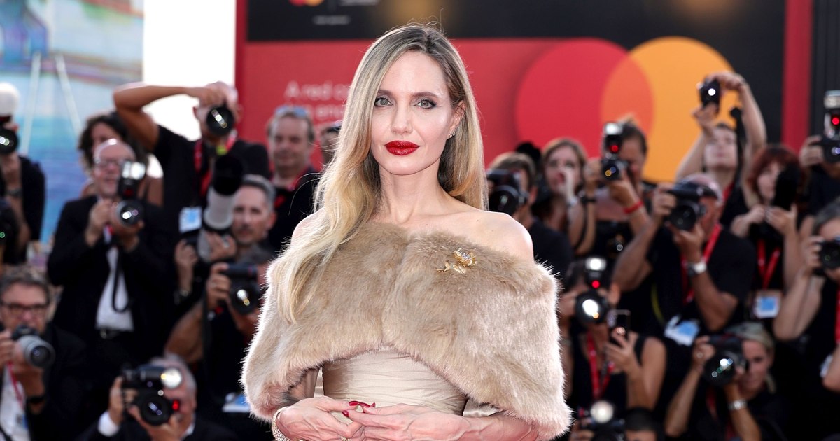 Angelina Jolie, noi dezvăluiri din divorțul cu Brad Pitt: „Am renunțat la tot, sperând că va fi mai calm”