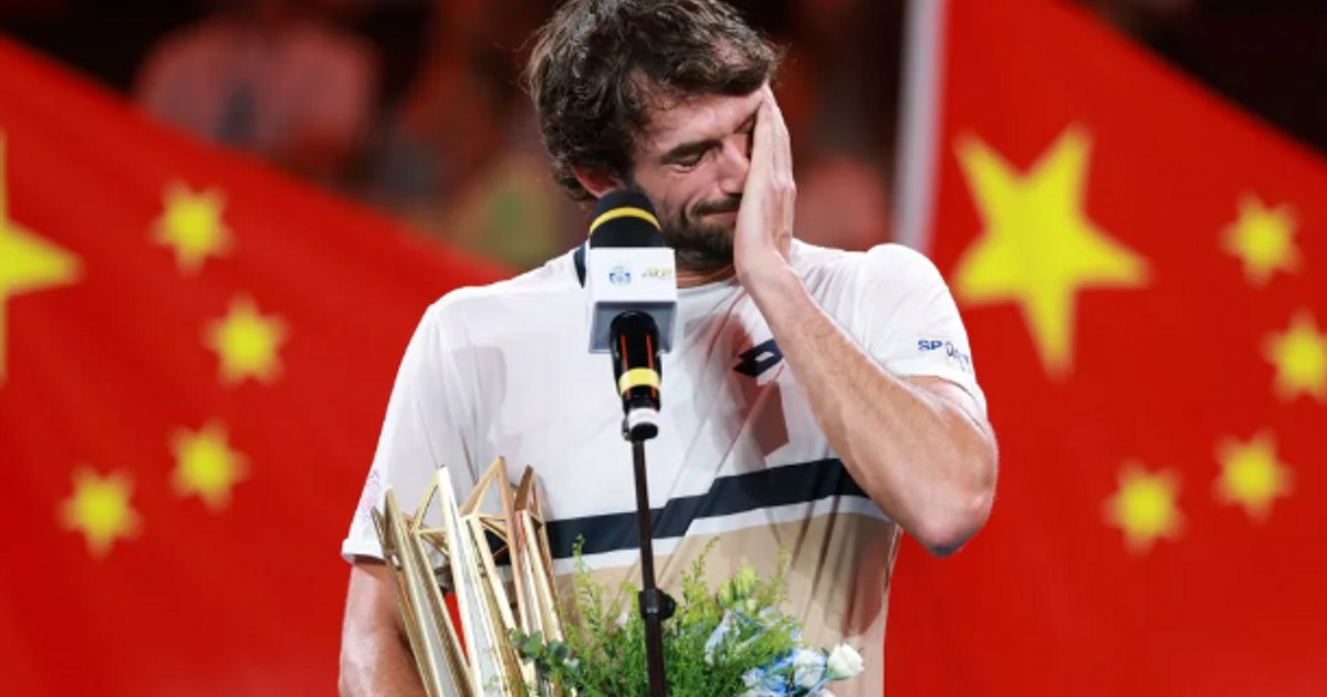 Valentin Vacherot, discurs în lacrimi, după ce a obținut titlul la Shanghai. Și-a învins vărul în finală