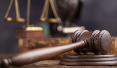 O judecătoare din Bucureşti nu a redactat timp de patru ani o sentință penală într-un dosar de tentativă de omor