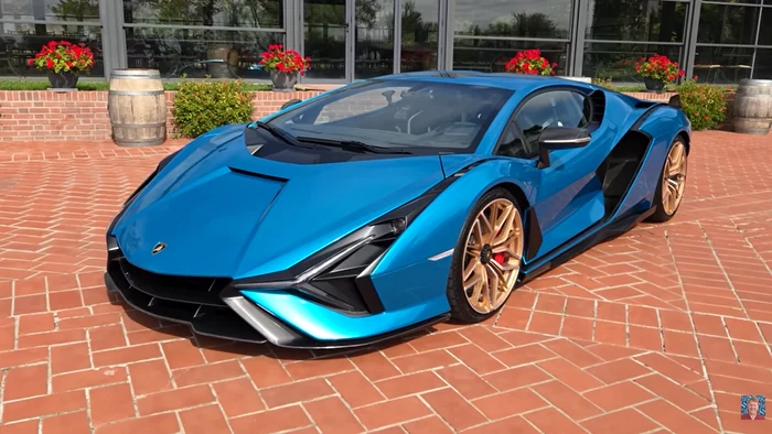 Lamborghini Sián FKP 37. FOTO: captura video YouTube/@Shmee150