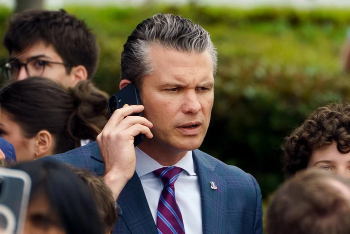 Avionul secretarului american al Apărării, Pete Hegseth, a aterizat de urgență FOTO: EPA EFE
