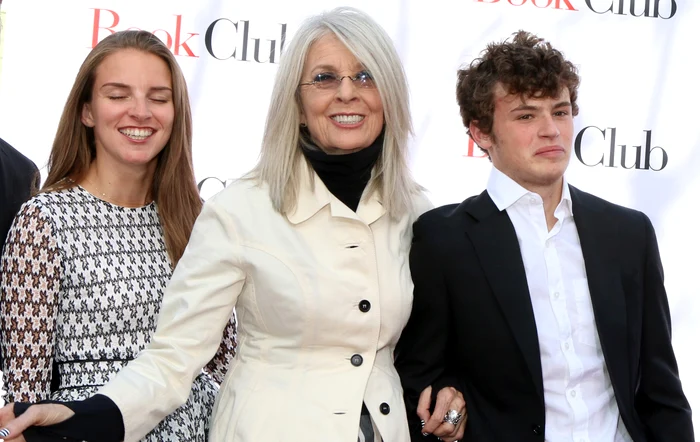  Diane Keaton, alături de cei doi copii ai săi, adoptaţi. FOTO: Shutterstock