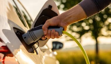 Mașinile hibride poluează aproape la fel de mult ca cele pe benzină sau motorină. „Emisiile reale cresc, cele oficiale scad” STUDIU