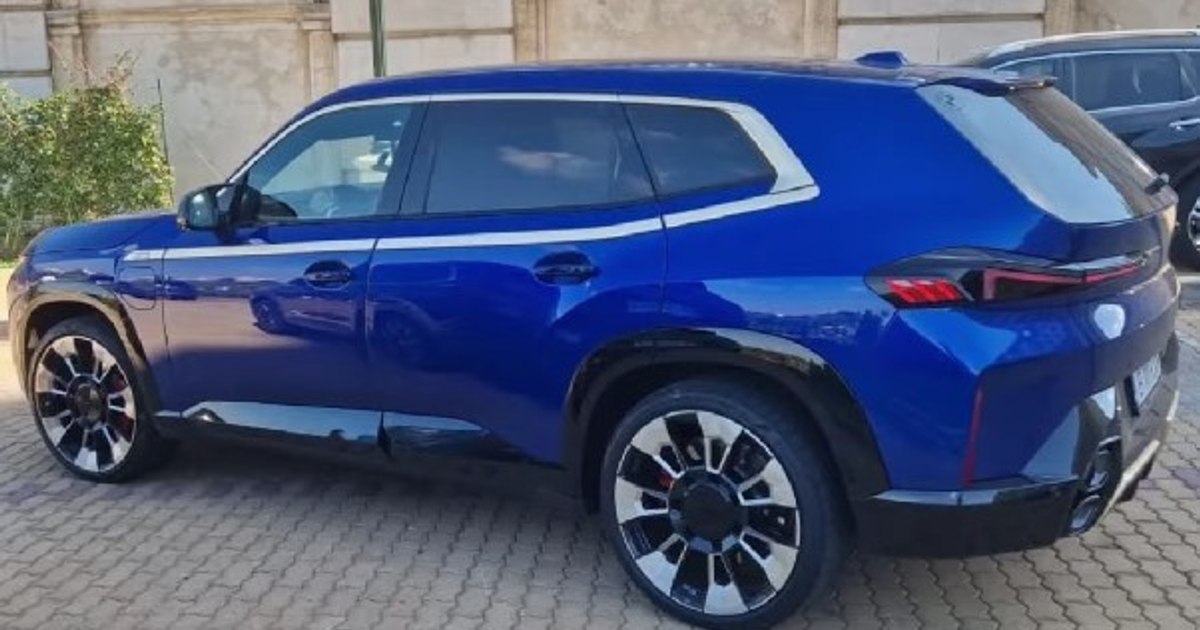 Reacția unui deputat AUR, întrebat despre mașina de lux pe care o conduce: „Ce vreți, să venim cu căruțul de butelii?”