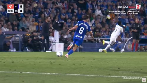 Eliminarea lui Nyom la faultul asupra lui Vinicius