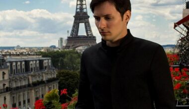 Miliardarul rus ce deține Telegram face o ofertă hoților ce au furat bijuteriile coroanei Franței. Se oferă să le cumpere pentru Luvrul din Abu Dhabi