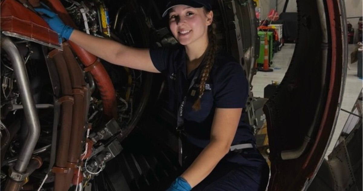 O tânără a renunțat la facultate și câștigă acum o sumă uriașă: cursurile care i-au adus rapid oferte de muncă