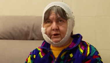 „Alege între soț și fiu”. Povestea femeii care a supraviețuit după ce și-a văzut familia executată de soldați ruși