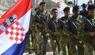 Croaţia revine la serviciul militar obligatoriu. Doar două luni de instrucție pentru tinerii soldați