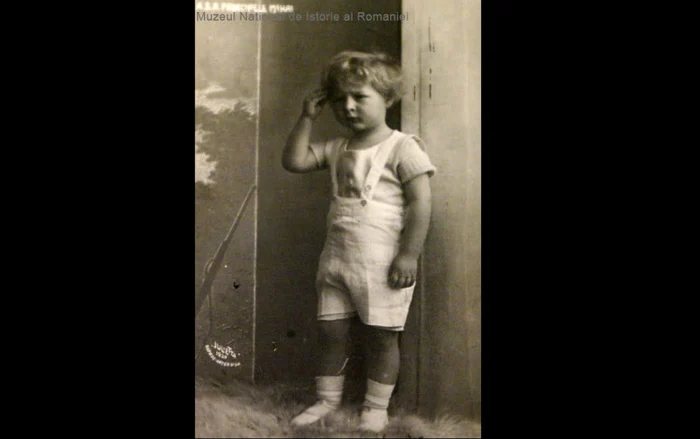 Regele Mihai în copilărie FOTO Muzeul Național de Istorie a României