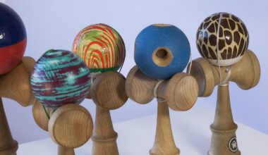 Kendama, noul inamic din școli? Profesor: „Nu vreți să-i legați pe elevi și cu mâinile la spate?!”