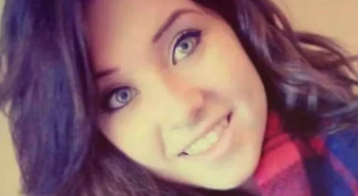 O tânără de 23 de ani  a fost găsită moartă în apartamentul ei. FOTO: Facebook/Charlotte Leader