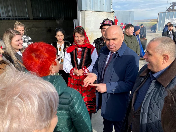 Ilie Bolojan, vizită la un producător român FOTO: Guvernul României
