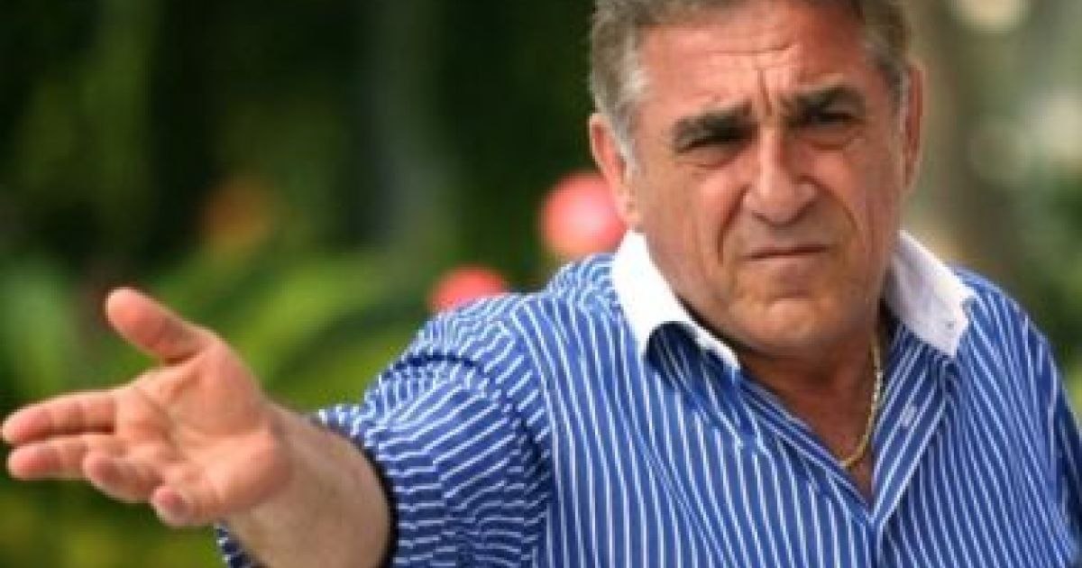 După ce l-a numit „trădător”, Ioan Becali revine cu noi aprecieri la adresa lui Cristi Chivu. Ce spune despre jocul Interului