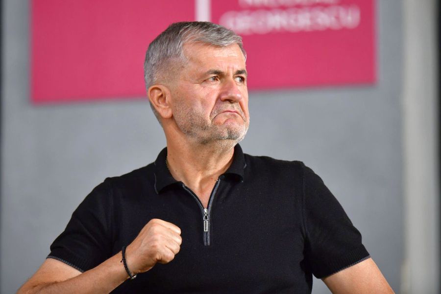 Război deschis între cele două cluburi! FCSB contraatacă dur: „Karma îți dă direct în față”