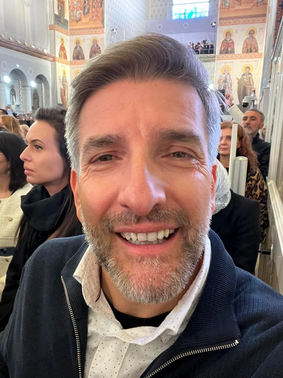 Actorul Silviu Biriș a vizitat catedrala FOTO: Facebook