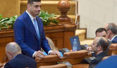 „AUR și George Simion sunt puși astăzi în șah”. Strângerea candidaturilor pentru Capitală dă startul intrigilor