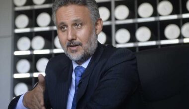 Nicușor Dan a semnat decretul prin care îl numește pe Marius Lazurca consilier prezidențial pentru securitate națională