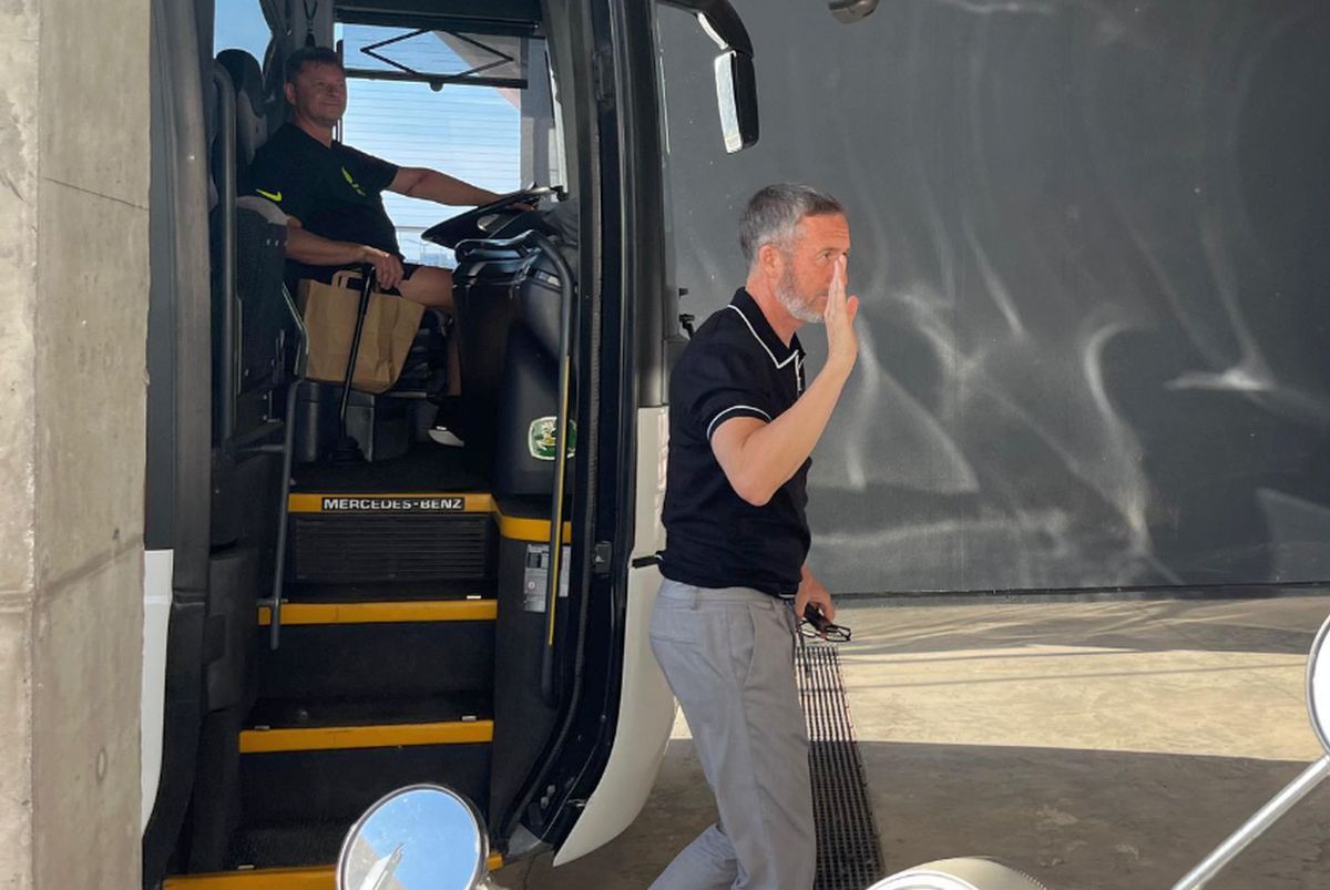 „Va fi titular, am emoții duble pentru el”