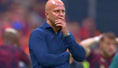 Pe ce a putut să dea vina Arne Slot, după ce Liverpool a fost bătută în Turcia: „Șiretenie!”