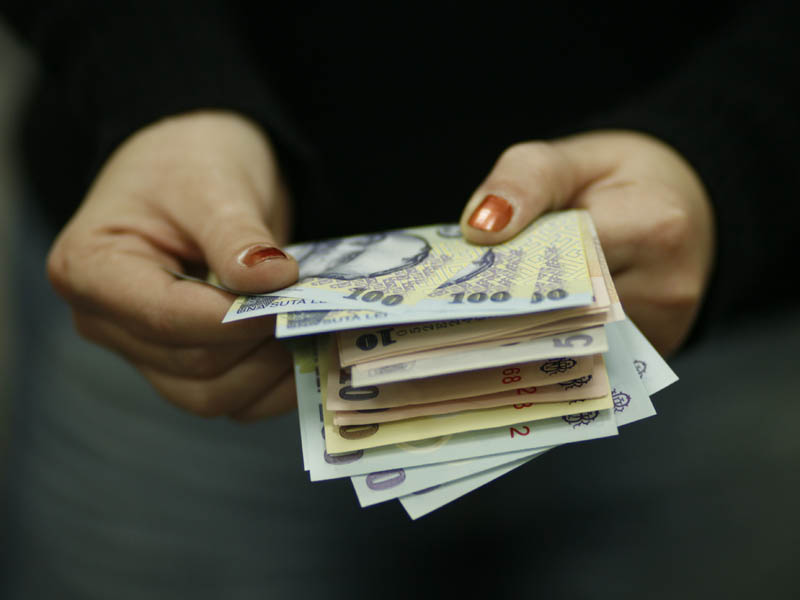 Salariul minim va crește în anul următor, afirmă Budăi. Nu discutăm dacă, ci cu cât va crește