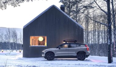 Volvo va oferi electricitate gratuită pentru suedezii care cumpără unul din modelele sale electrice, însă doar dacă aceştia nu trăiesc la bloc | PiataAuto.md