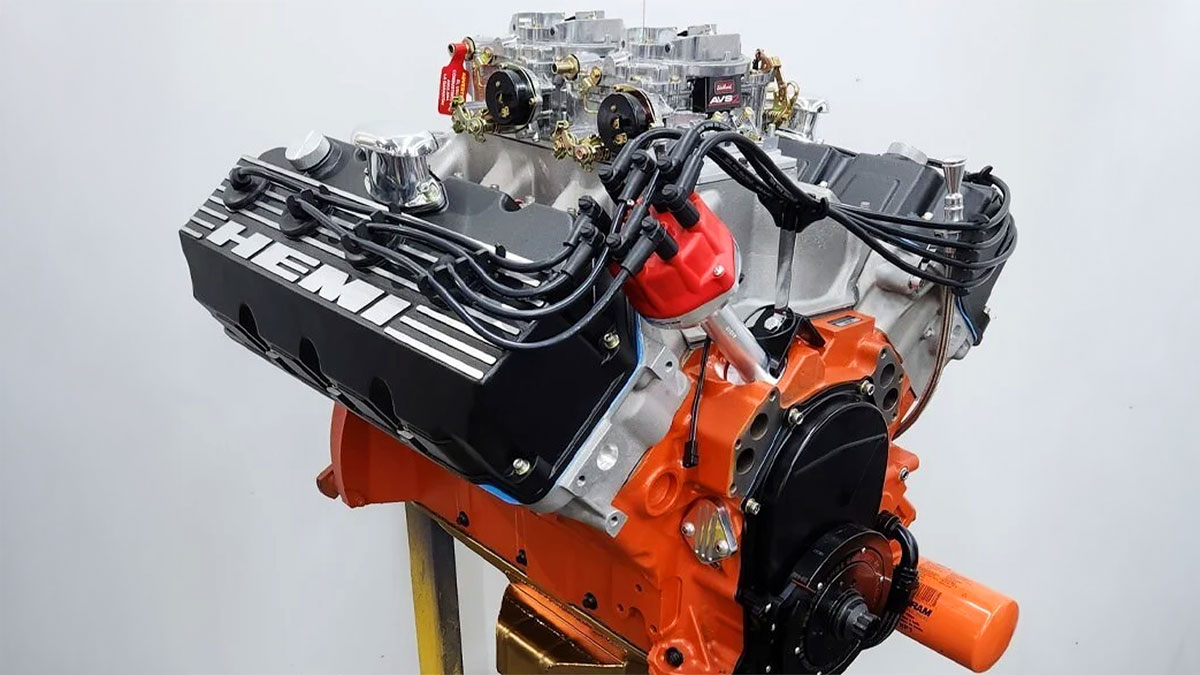 Americanii au lansat un nou motor V8 Hemi de 9,4 litri cu carburatoare, unde fiecare cilindru are aproape 1,2 litri volum | PiataAuto.md