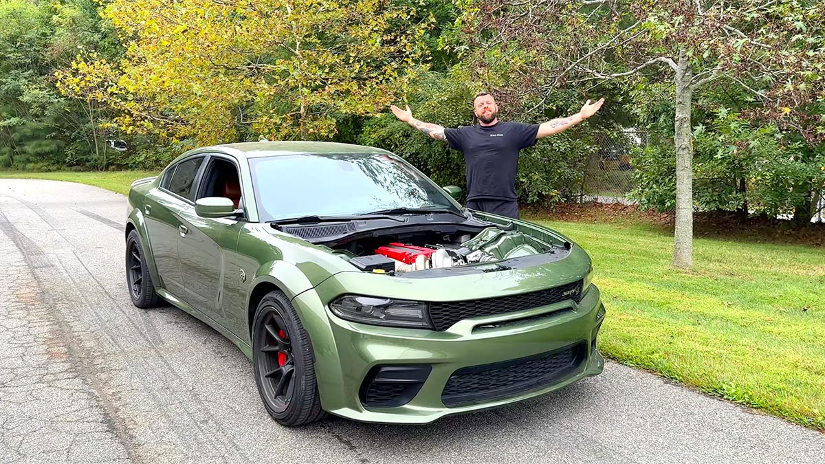 (VIDEO) Un youtuber a pus un motor de Honda pe un Dodge Charger şi a încercat să echivaleze performanţa unui V8 cu 4 cilindri VTEC japonezi | PiataAuto.md