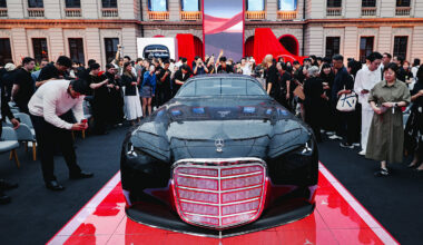 Mercedes a dezvăluit un prototip al viitorului S-Class W224, cu propulsie electrică şi 12.000 km autonomie anuală câştigată datorită energiei solare | PiataAuto.md