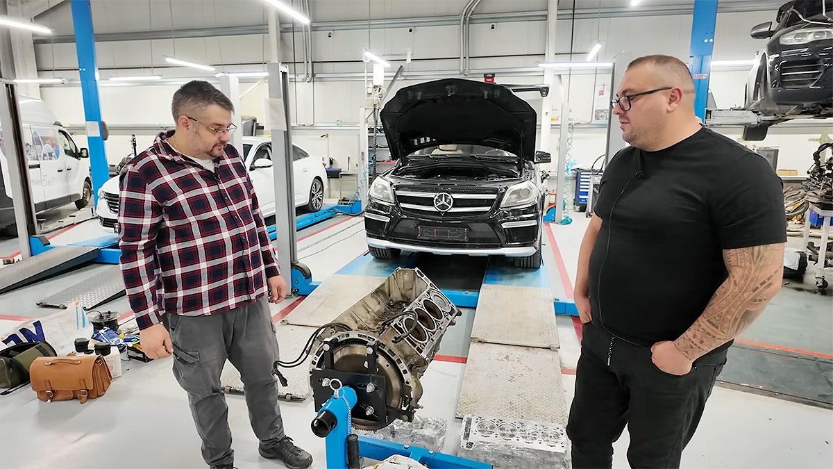 (VIDEO) Un service din România a arătat cum poate avea de suferit un motor Mercedes-AMG din cauza antigelului nepotrivit | PiataAuto.md