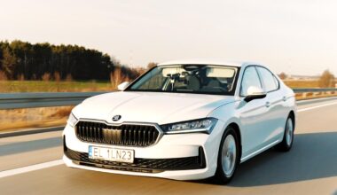 Un polonez a parcurs 2.831 km cu un singur rezervor cu o Skoda Superb 2,0 TDI, amintind că maşinile diesel pot avea autonomie impresionantă în zilele noastre | PiataAuto.md