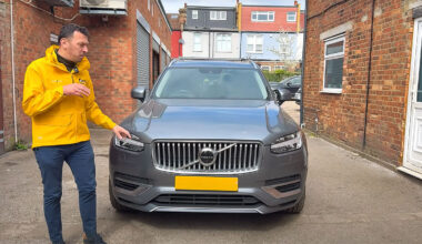 (VIDEO) Un mecanic român din Marea Britanie a arătat un punct vulnerabil la Volvo XC90 plug-in hibrid, care poate determina probleme costisitoare la electromotor | PiataAuto.md