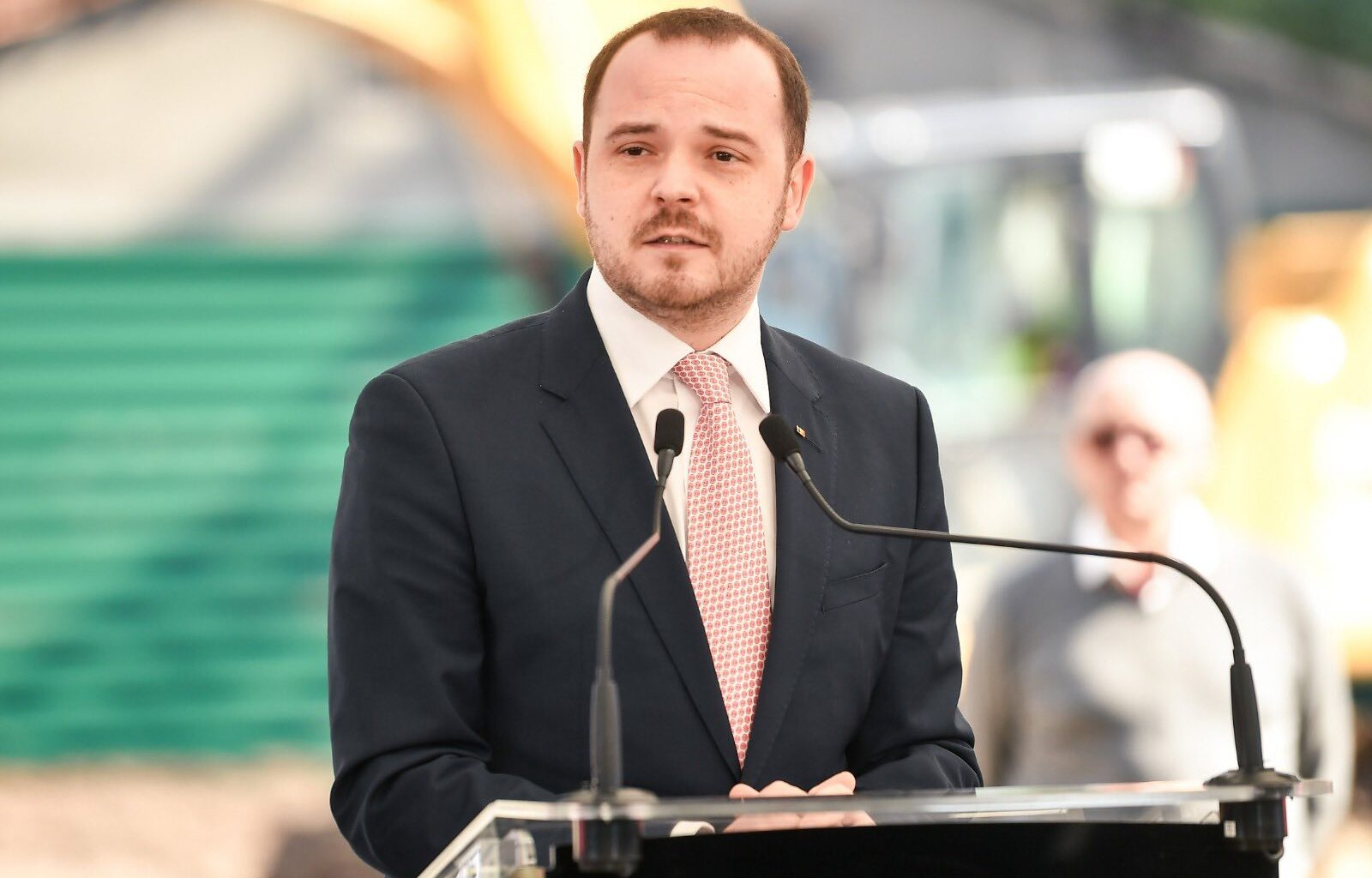 Vom contribui financiar la dotarea primului Centru de Psihiatrie Pediatrică din România