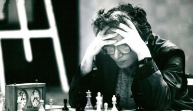 Lumea șahului, omagiu adus marelui maestru român. Egalul lui Kasparov și Karpov a încetat din viață la 78 de ani