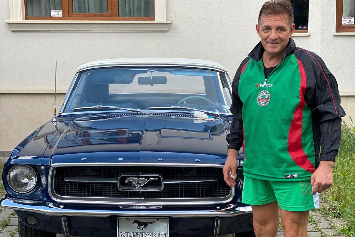 Incredibil! La 61 de ani, patronul clubului s-a trecut pe foaie și va juca diseară în Cupa României Betano! Antrenorul confirmă: „Îl bag pe final, merită” - GSP