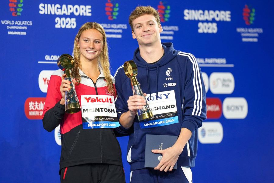 Boală misterioasă pentru Summer McIntosh, vedeta Campionatelor Mondiale de Natație de la Singapore